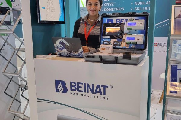 Stand-Beinat-in